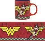 DC Comics Hrnek: Wonder Woman 320 ml - Home deco DC Comics Hrnek: Wonder Woman 320 ml