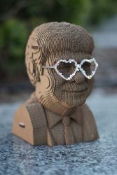 Cartonic - Designová 3D skládačka z eko-kartonu, Elton John