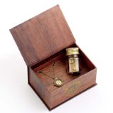 Harry Potter Dárkový Box - Obraceč času (Náušnice a náhrdelník) Harry Potter Dárkový Box - Obraceč času (Náušnice a náhrdelník)