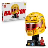 LEGO® Editions 43022 Helma Lewis Hamilton ze Scuderia Ferrari HP - LEGO® Editions LEGO® Editions 43022 Helma Lewis Hamilton ze Scuderia Ferrari HP