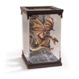 Harry Potter: Magical Creatures Drak maďarský trnoocasý 18 cm - Pro fanoušky Harry Potter: Magical Creatures Drak maďarský trnoocasý 18 cm