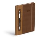 Diář 2026 T805 PU dark brown/beige s gumkou na propisku - Diáře podle dnů Diář 2026 T805 PU dark brown/beige s gumkou na propisku