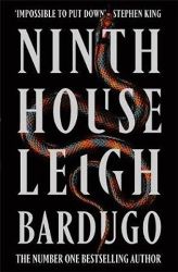 Ninth House - Leigh Bardugo - Young Adult fantasy v angličtině Ninth House