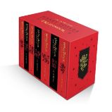 Harry Potter Gryffindor House Editions Paperback Box Set - J. K. Rowling - Dětská cizojazyčná literatura Harry Potter Gryffindor House Editions Paperback Box Set