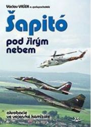 Šapitó pod širým nebem akrobacie ve vojenské kamizole Šapitó pod širým nebem akrobacie ve vojenské kamizole
