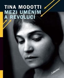 Mezi uměním a revolucí Mezi uměním a revolucí