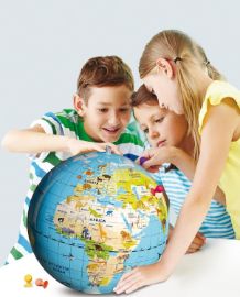 Nafukovací globus s kvízem: Road trip Stick'N Quiz 30 cm