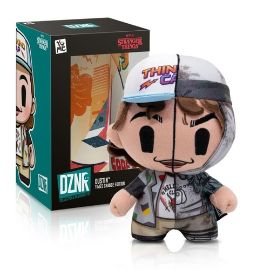Plyšák Stranger Things Dustin: Times Change Edition