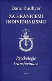 Za hranicemi individualismu