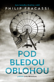 Pod bledou oblohou