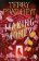 Making Money: (Discworld Novel 36)