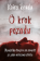 O krok pozadu