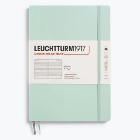 Mint Green, Softcover, Composition (B5), 123 S., liniert