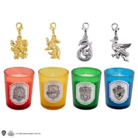 Harry Potter set Svíčky 4 ks s náramkem a přívěšky - Bradavické koleje
