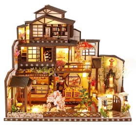 Miniatura domečku: Honosná sakurová vila