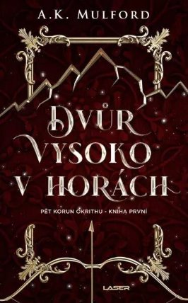 Dvůr vysoko v horách