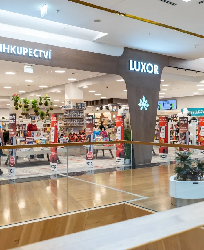  Knihkupectví Luxor, Westfield Chodov, Praha (1) - Roztylská 2321/19, Praha