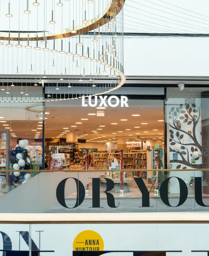  Knihkupectví Luxor, Westfield Chodov, Praha (3) - Roztylská 2321/19, Praha