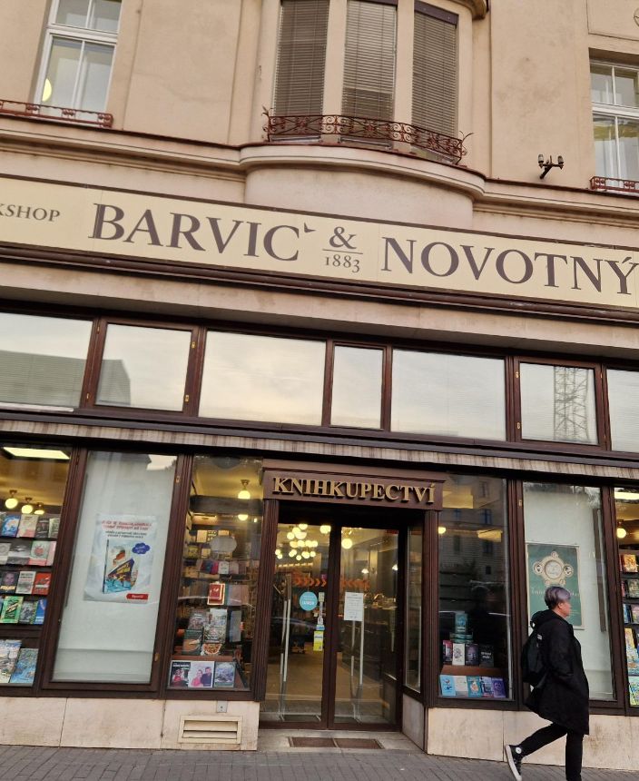Knihkupectví Luxor, Barvič a Novotný Brno (1) - Česká 167/13, Brno