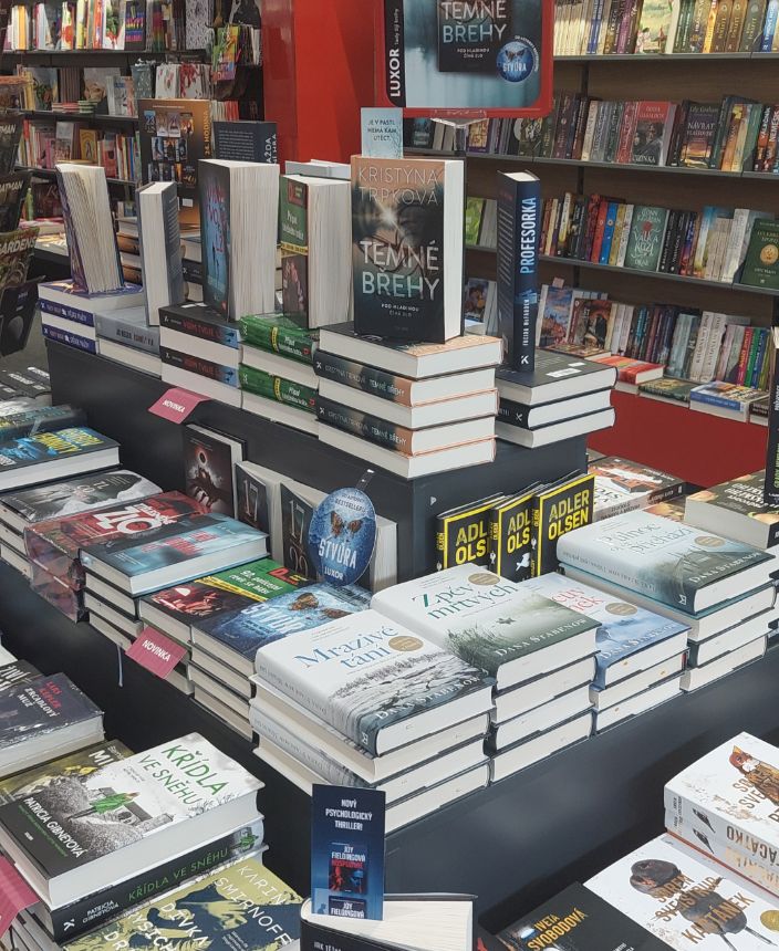 Knihkupectví Luxor, Mladá Boleslav OC Olympia (4) - Jičínská 1350, Mladá Boleslav