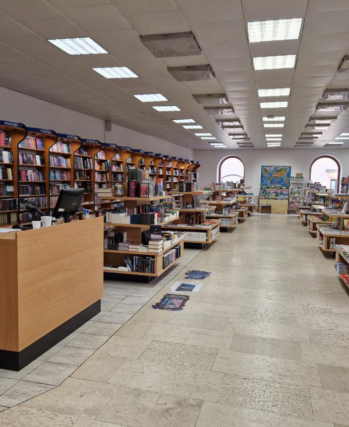 Partnerská prodejna Luxor, Knihcentrum Blansko (5) - Rožmitálova 5/7, Blansko