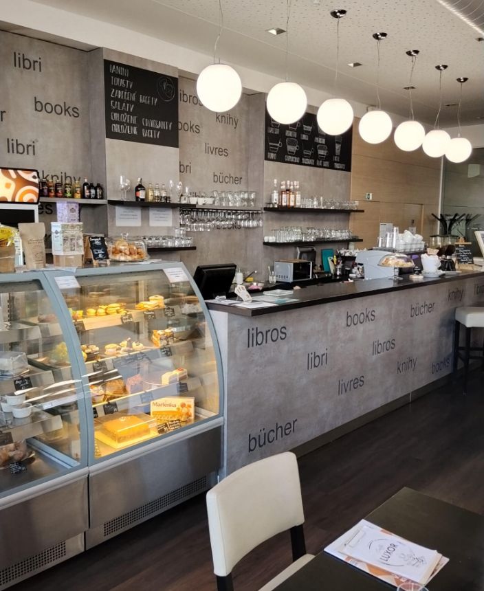 Knihkupectví Dům knihy Luxor, Ostrava (8) - Smetanovo náměstí 222/8, Ostrava