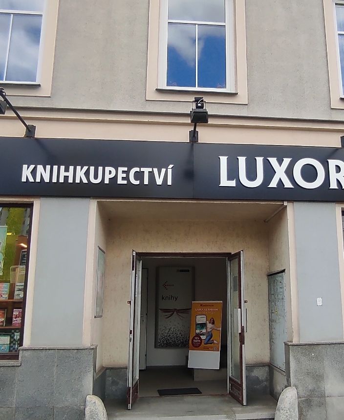 Knihkupectví Luxor, Jeseník (1) - Náměstí Svobody 822/1, Jeseník