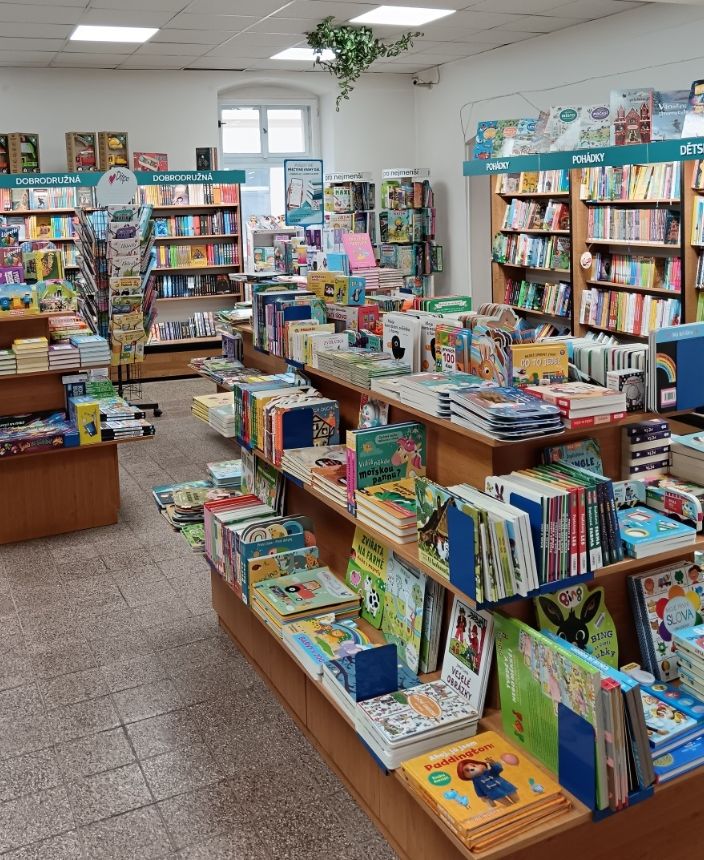 Knihkupectví Luxor, Rakovník (2) - Trojanova 34, Rakovník