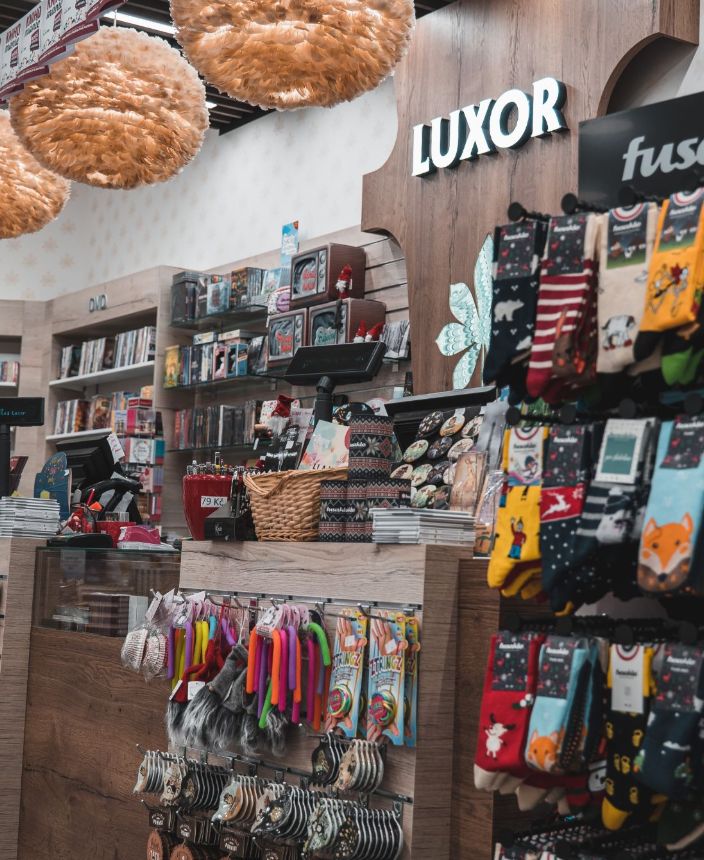 Knihkupectví Luxor, OC Forum Liberec (5) - Soukenné náměstí 669/2a, Liberec