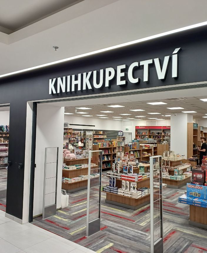 Knihkupectví Luxor, OC Řepy, Praha (1) - Makovského 1349, Praha